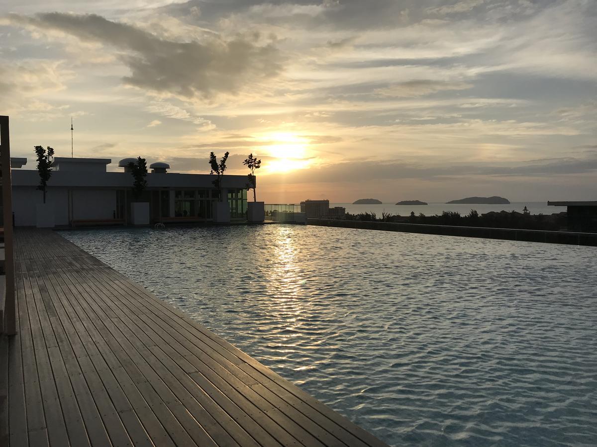 Appartamento di 68 m² con 2 camera Kota Kinabalu Esterno foto